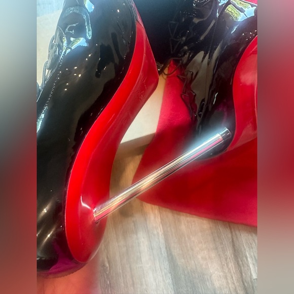 CHRISTIAN LOUBOUTIN Epic French 100mm Over-the-Knee Patent Stiletto Boot- SZ 40 - Picture 8 of 15